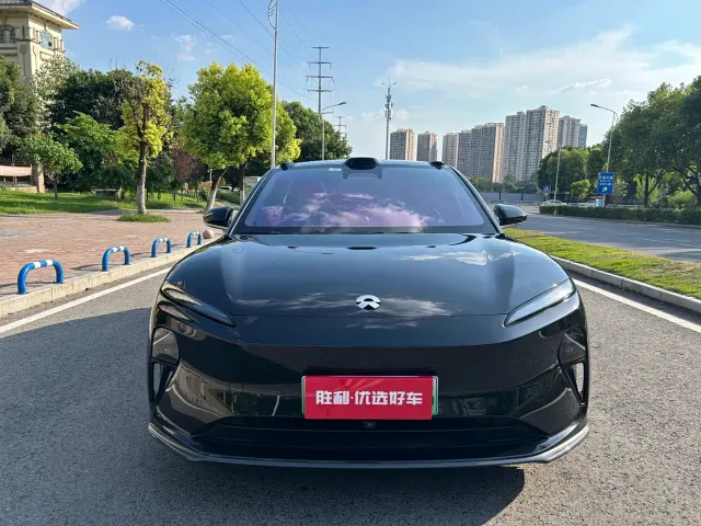 Nio ET5 Touring — Фото автомобиля 2