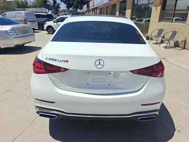 Mercedes-Benz C-Class — Фото автомобиля 5