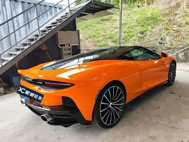 McLaren GT — Фото автомобиля 3