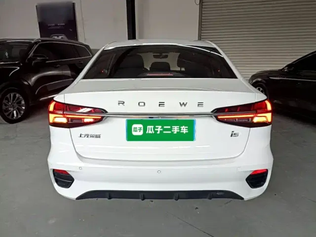 Roewe i5 — Фото автомобиля 5