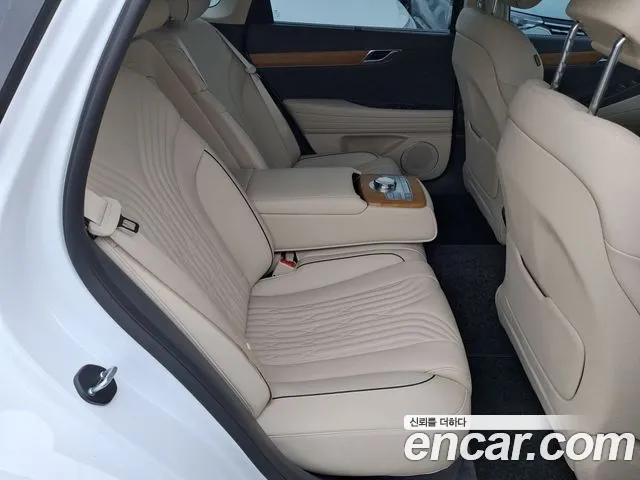 Genesis G80 RG3 — Фото автомобиля 10