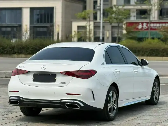 Mercedes-Benz C-Class — Фото автомобиля 7