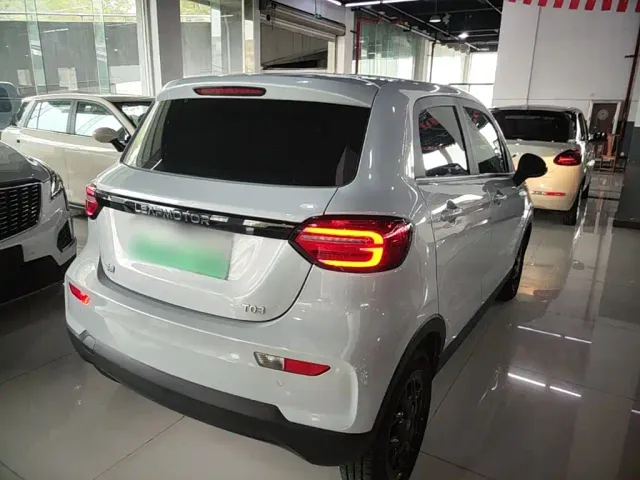 Leapmotor T03 — Фото автомобиля 6
