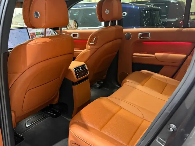 Li Auto L7 — Фото автомобиля 15
