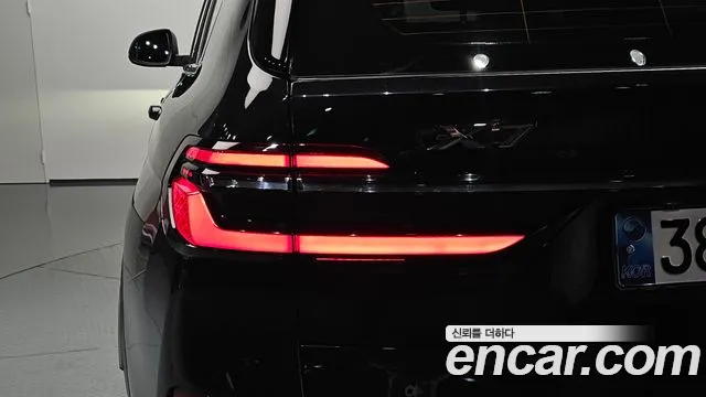 BMW X7 — Фото автомобиля 18