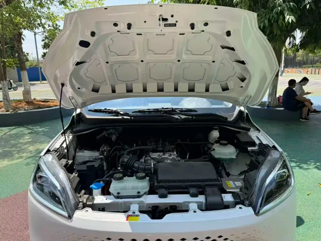 Wuling Hongguang — Фото автомобиля 14