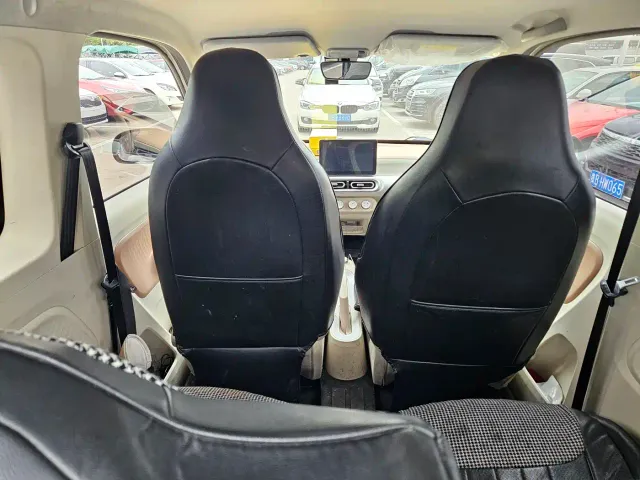 Wuling Hongguang Mini EV — Фото автомобиля 9