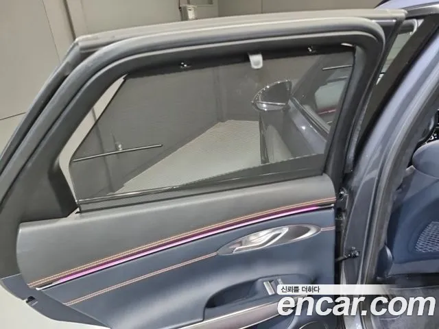 Genesis GV70 — Фото автомобиля 18