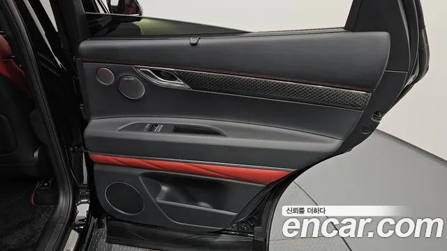 Genesis GV80 Coupe — Фото автомобиля 14