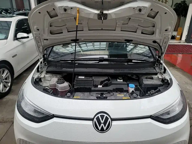 Volkswagen ID.3 — Фото автомобиля 19
