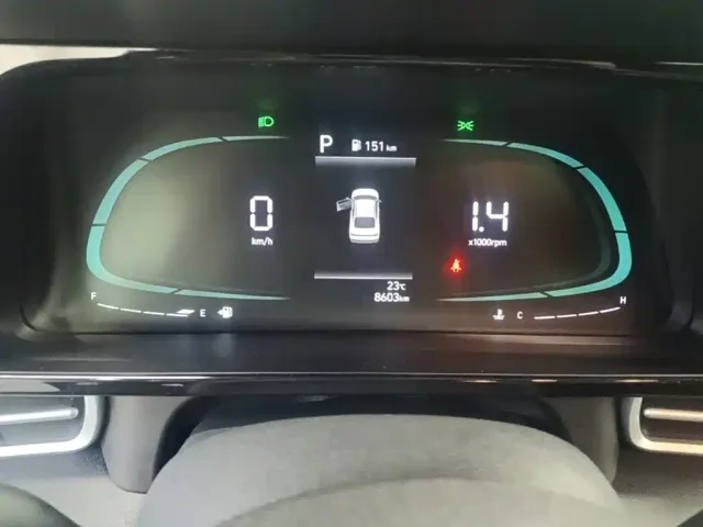 Hyundai Elantra — Фото автомобиля 11
