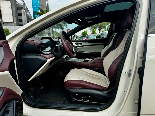 BYD Seal 07 DM-i — Фото автомобиля 4