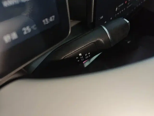 Leapmotor B10 — Фото автомобиля 13