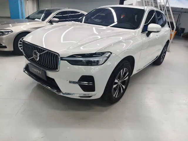 Фотография автомобиля — Volvo XC60