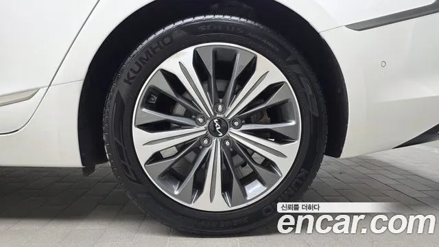 Kia K8 Hybrid — Фото автомобиля 6
