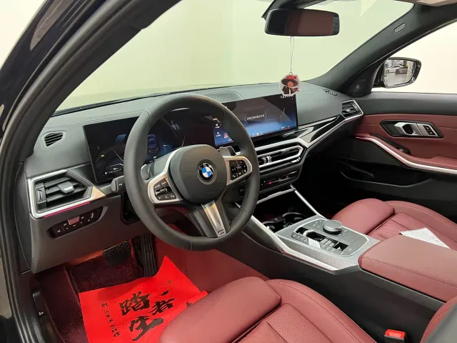 BMW 3 Series — Фото автомобиля 11