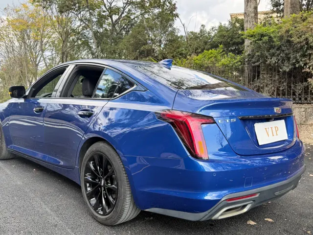 Cadillac CT5 — Фото автомобиля 11