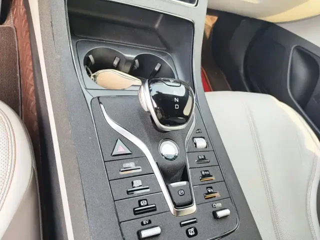 BYD Qin PLUS — Фото автомобиля 13