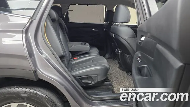 Hyundai Santafe Новый Santa Fe — Фото автомобиля 12