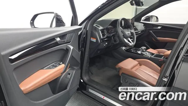 Audi Q5 FY — Фото автомобиля 10
