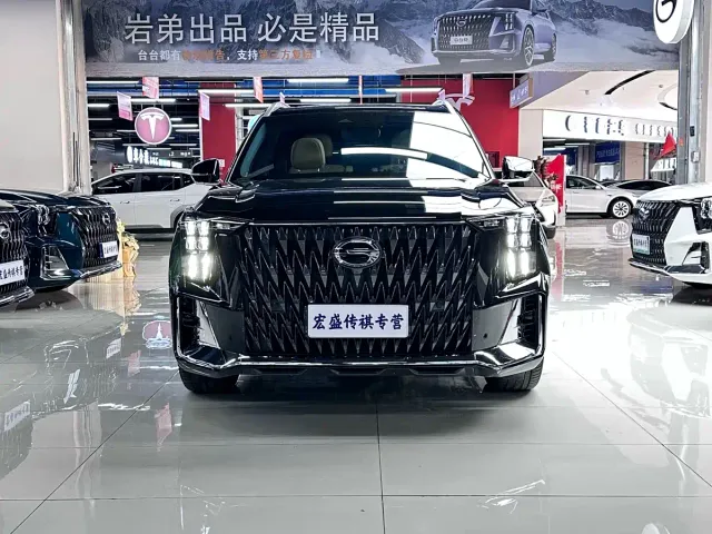 GAC Trumpchi GS8 — Фото автомобиля 4