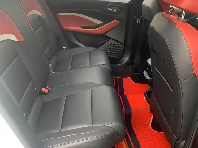 MG MG5 2021 300TGI DCT Youth Luxury Premium Edition — Фото автомобиля 14