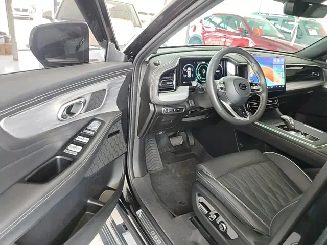 GAC Trumpchi GS8 — Фото автомобиля 11