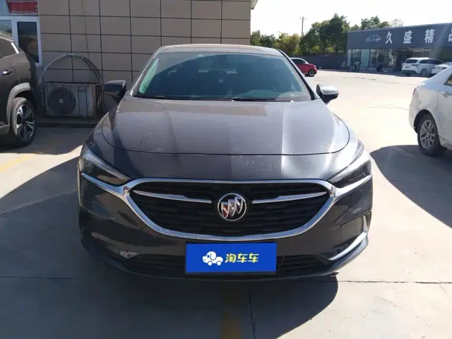 Buick LaCrosse — Фото автомобиля 2