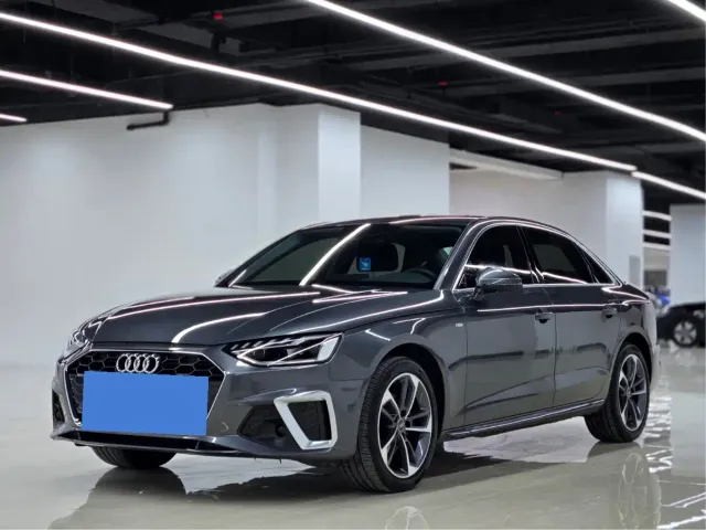 Audi A4L — Фото автомобиля 2