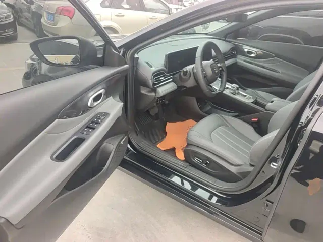 GAC Trumpchi Emkoo — Фото автомобиля 15