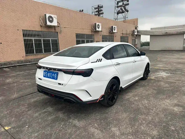Geely Binrui — Фото автомобиля 9