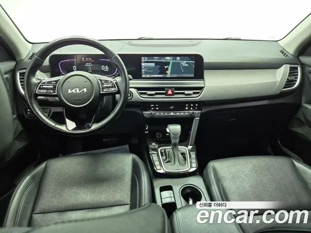 Kia Seltos — Фото автомобиля 8
