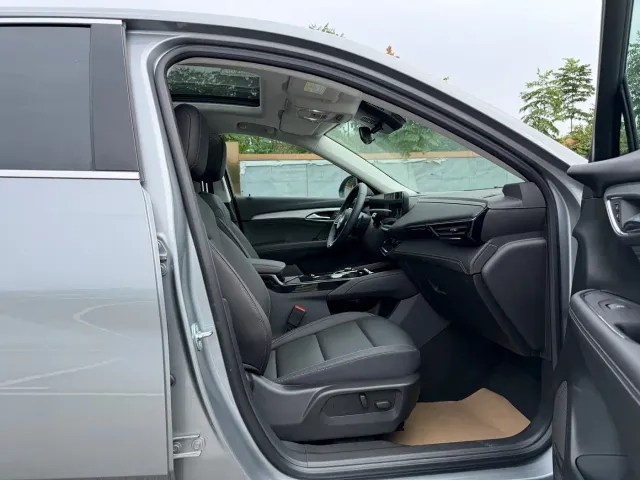 Buick Envision S — Фото автомобиля 15