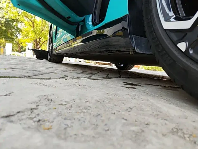 Xiaomi SU7 — Фото автомобиля 21