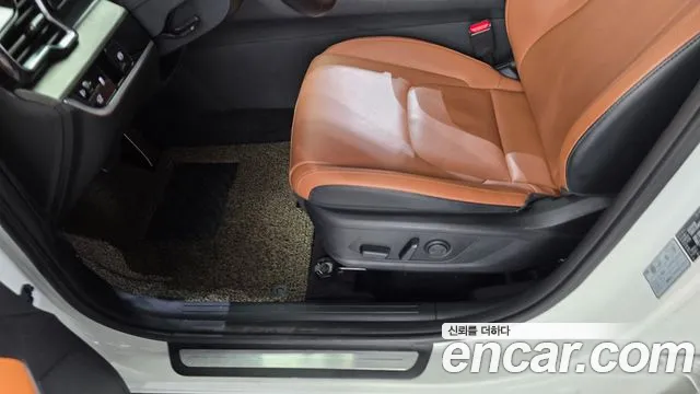 Kia Sportage Sportage 5-е поколение Бензин 1.6 Turbo 4WD — Фото автомобиля 27