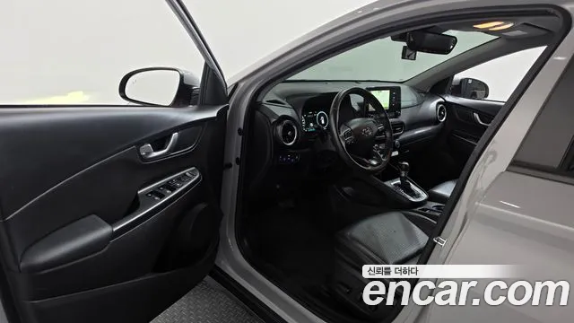 Hyundai Kona — Фото автомобиля 10