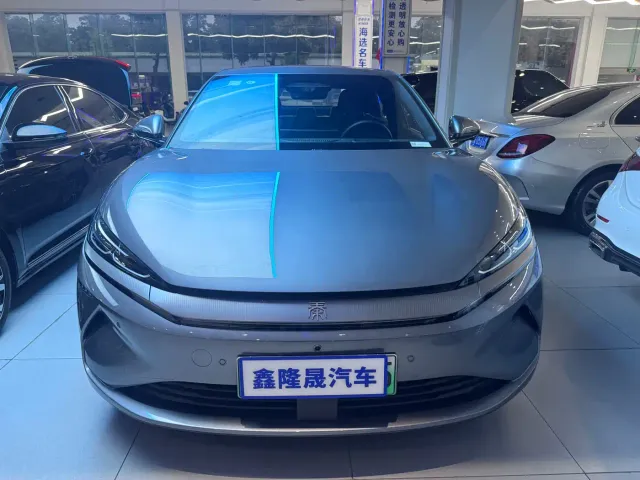 BYD Qin L — Фото автомобиля 8