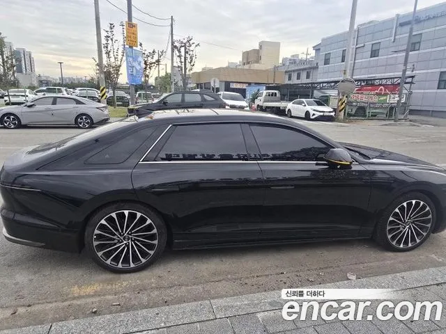 Hyundai Grandeur GN7 — Фото автомобиля 5