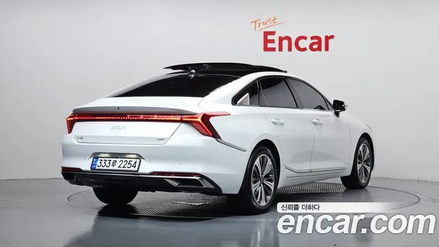Kia K8 — Фото автомобиля 2