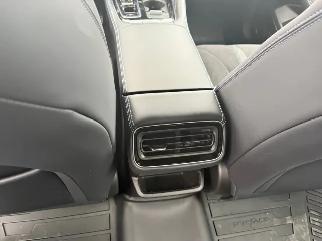 Geely Xingrui — Фото автомобиля 10