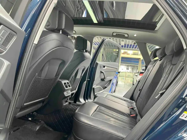 Audi Q5L — Фото автомобиля 8