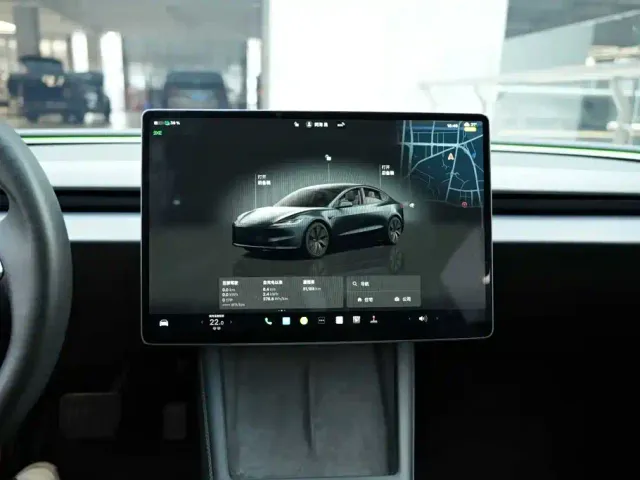 Tesla Model 3 2023 Rear-Wheel Drive — Фото автомобиля 10