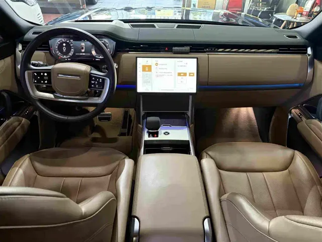 Land Rover Range Rover — Фото автомобиля 12