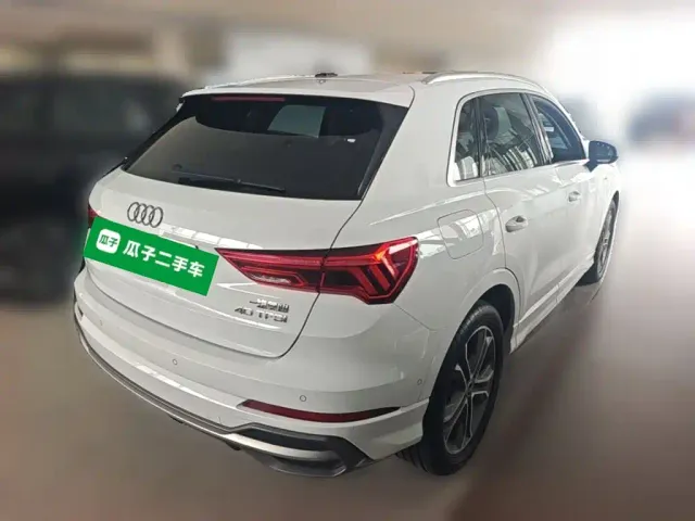 Audi Q3 — Фото автомобиля 9