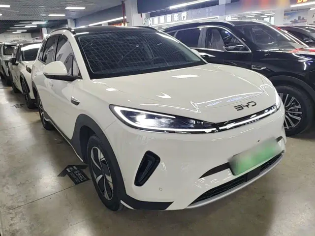 BYD Sealion 05 EV — Фото автомобиля 3