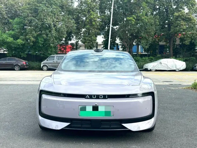 Audi E5 Sportback — Фото автомобиля 2