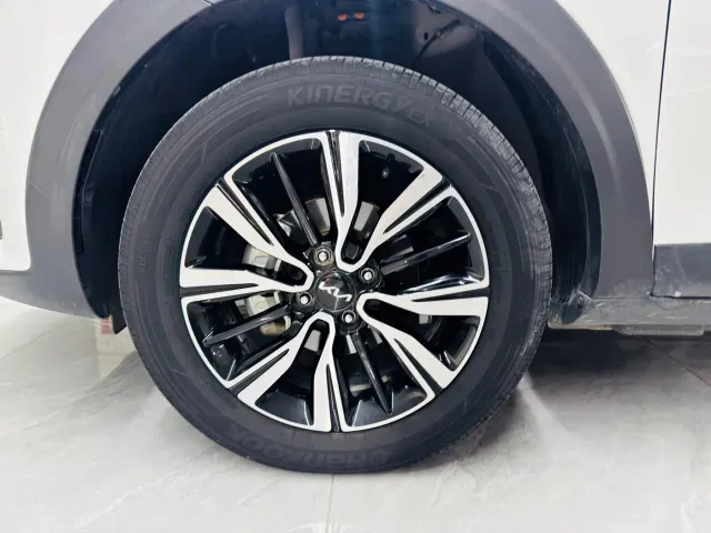 Kia KX1 — Фото автомобиля 15