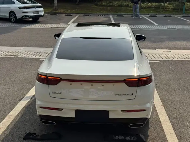 Geely Xingrui — Фото автомобиля 9