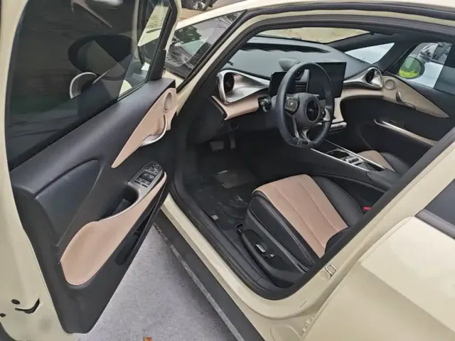 BYD Dolphin 2023 420km Fashion Edition — Фото автомобиля 15