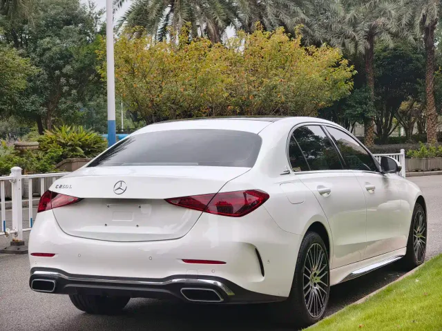 Mercedes-Benz C-Class — Фото автомобиля 7
